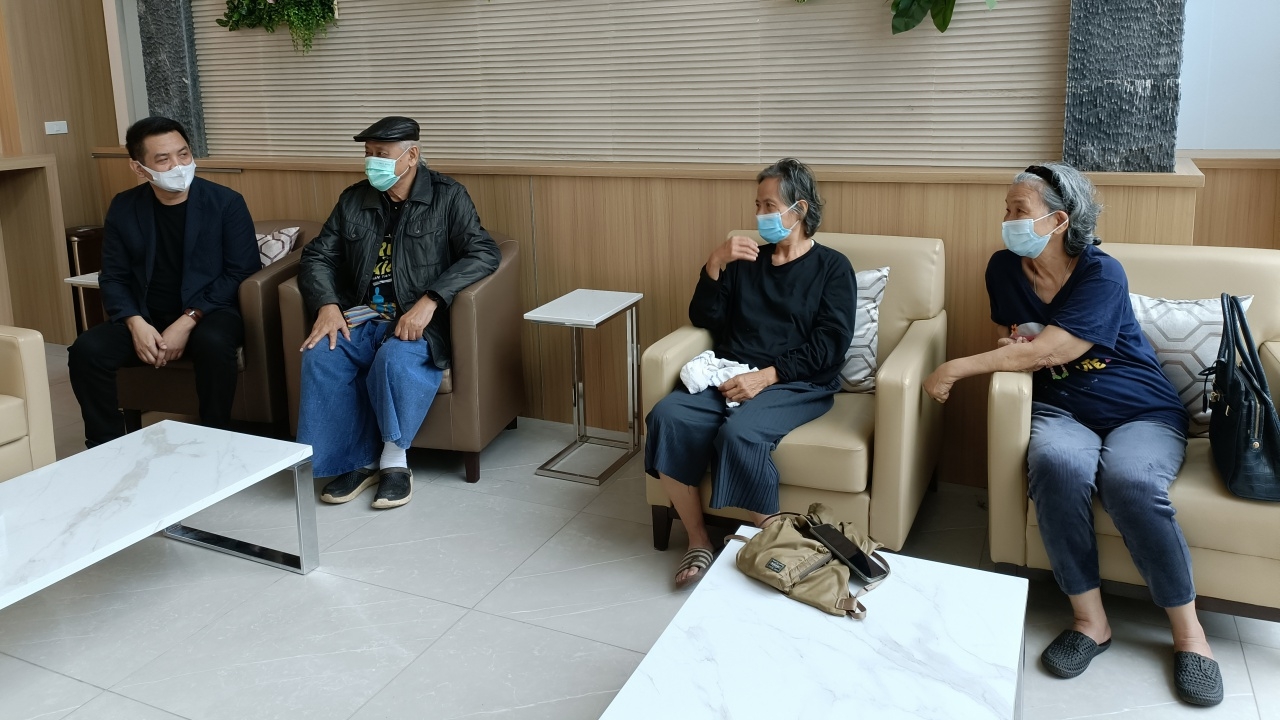 ยืนยัน 'สมเกียรติ' ยังนอนอยู่ รพ.ที่โคราช ครอบครัวยังไม่ตัดสินใจผ่าตัด