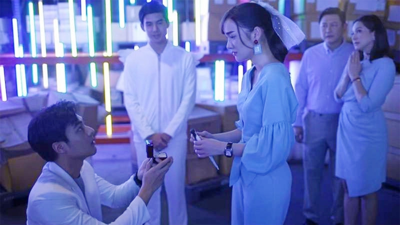 “เดียร์น่า” โดนจัดหนัก “เต๋อ-ปาริธ” เซอร์ไพรส์เปิดฉาก “Help Me คุณผีช่วยด้วย”