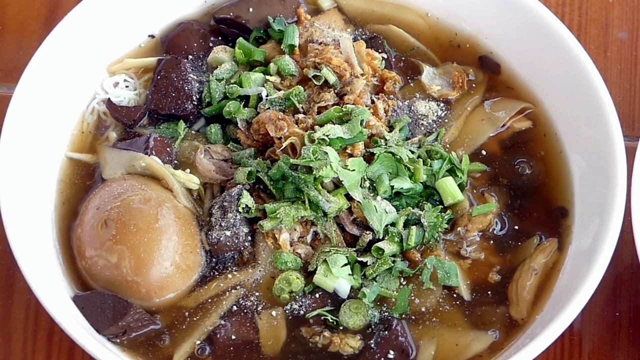 สาวโรงงานเจอพิษโควิด ทำกระเพาะปลาขายสู้เพื่อลูก ชามละ 20 ใส่ล้นกินจุกๆ