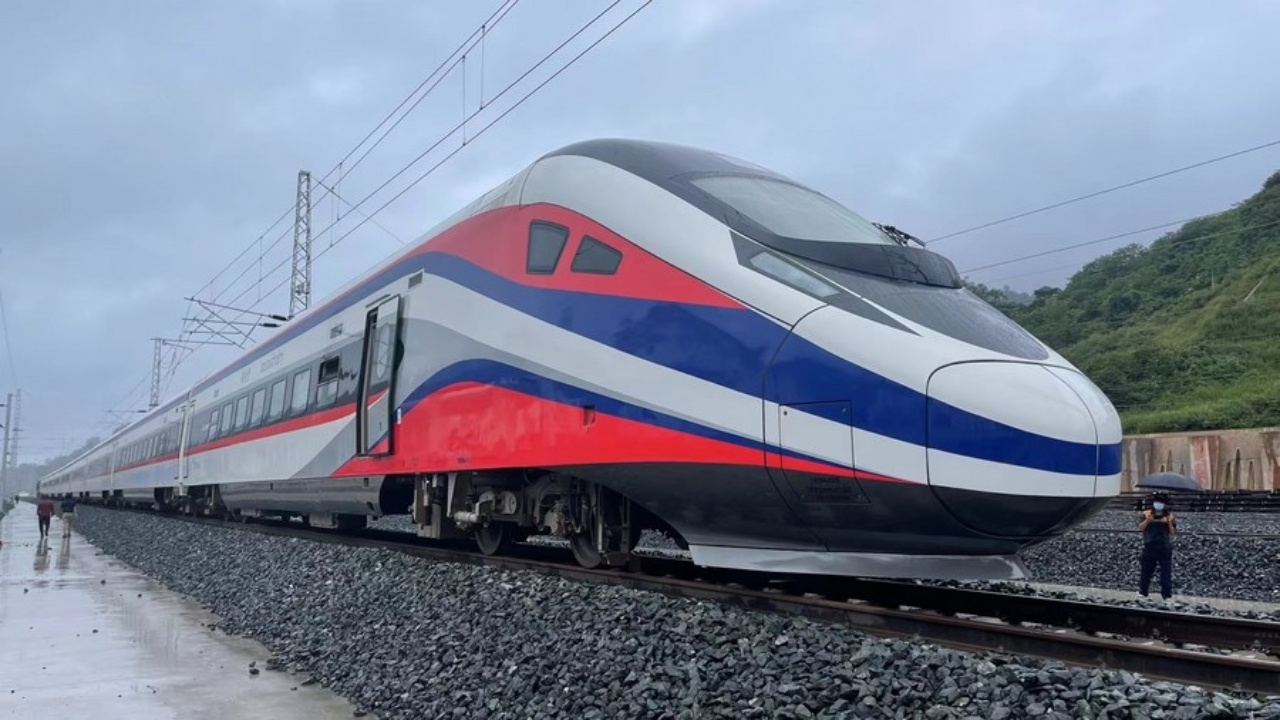 เริ่มแล้ว ทางรถไฟจีน-ลาว วิ่งทดสอบประสิทธิภาพระบบ ก่อนเปิดใช้งาน