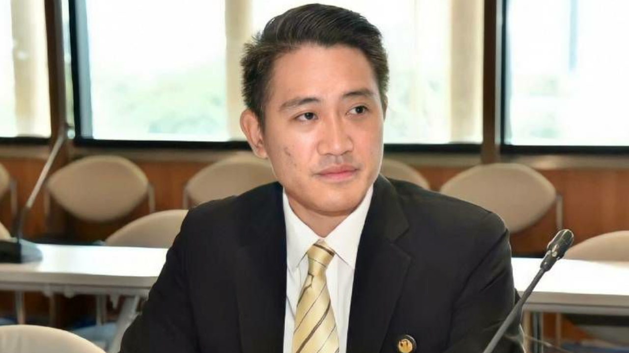 เพื่อไทย ขย่ม “บิ๊กตู่” เอาใจนักท่องเที่ยว ทำประชาชนเสี่ยงโควิดรอบใหม่