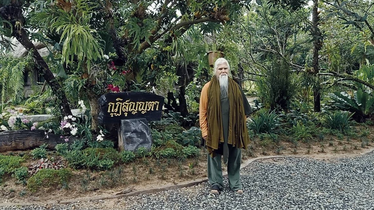 ศิษย์ "อดีตพระยันตระ" จี้คนโพสต์คลิป รีบขอขมา นิ่งเฉยอาจเกิดวิบัติใหญ่