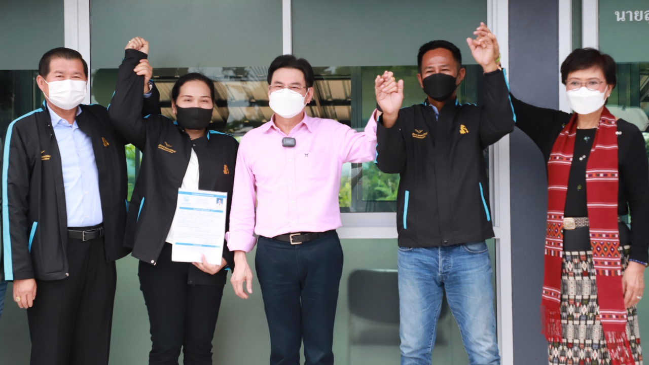 ปชป. เปิดตัว อดีตนักฟุตบอลทีมชาติ สู้ "ประเสริฐ" เพื่อไทย พื้นที่โคราช