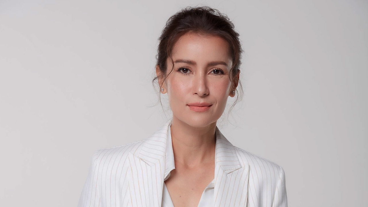 “แอน ทองประสม” กลับมาทวงบัลลังก์ ประกบ “ แซม-ดอม-เจมส์” ใน “กะรัตรัก”