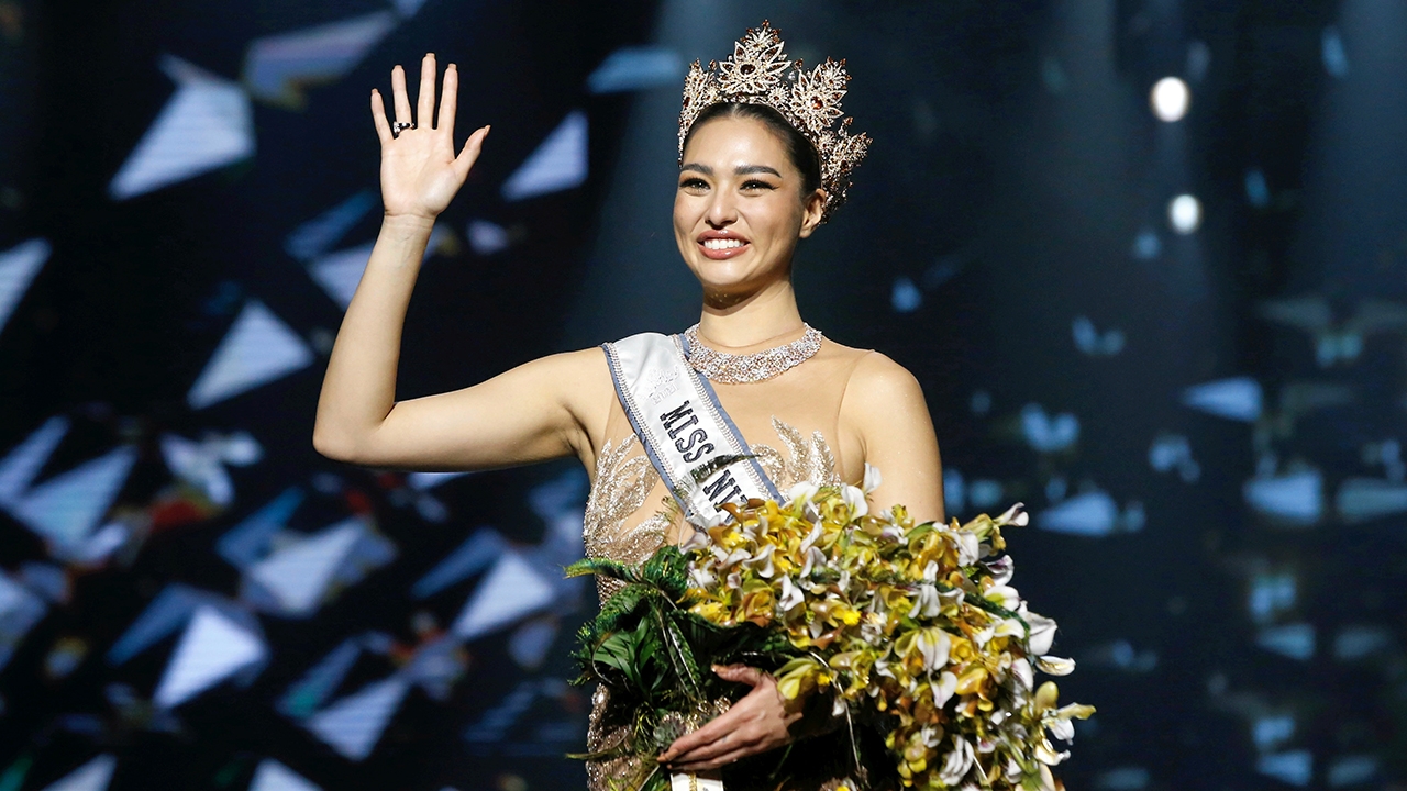 มิสยูนิเวิร์สไทยแลนด์ แอน-แอนชิลี สาวลูกครึ่ง ออสเตรเลีย ความสูง 183 ซม.