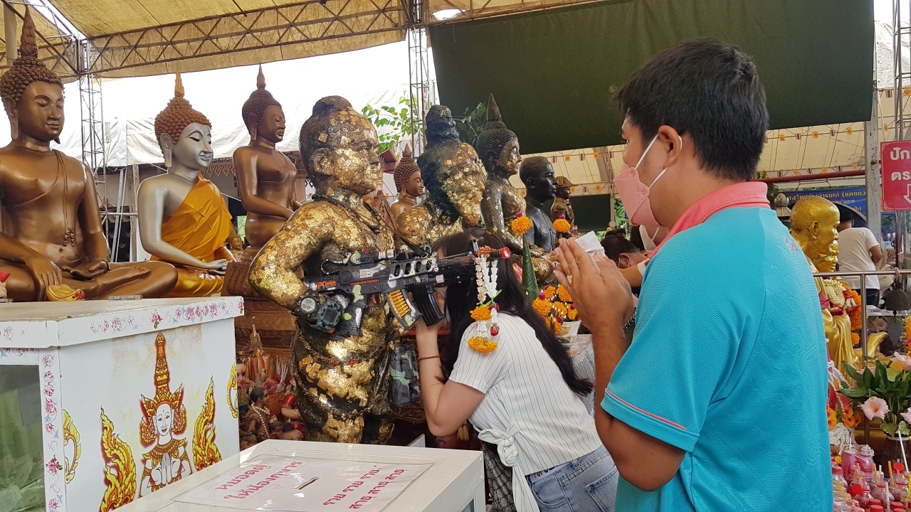 แม่ค้าออนไลน์ กระซิบขอโชค "กุมารจุกดำ" ดีใจได้ "เลขเด็ด" งวด 1/11/64