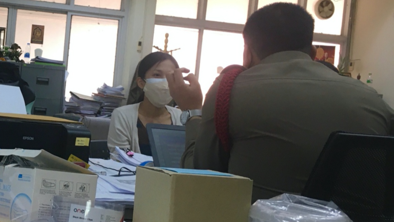 สาวตัดเชือกช่างทาสี อ้างโมโห ทำงานในห้องไม่มีใครบอก ยันไม่มีเจตนาฆ่า 