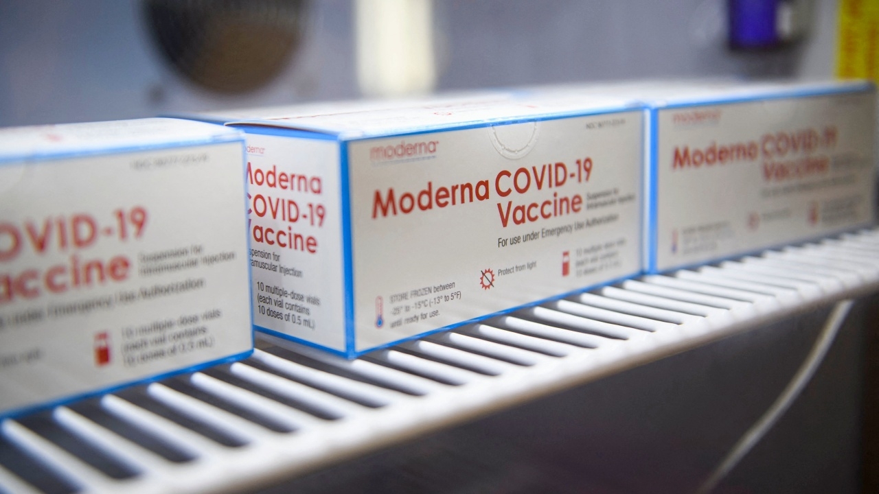 กระทรวงต่างประเทศ ปัดเบรก "ธรรมศาสตร์" รับวัคซีนบริจาค "โมเดอร์นา" 3 ล้านโดส