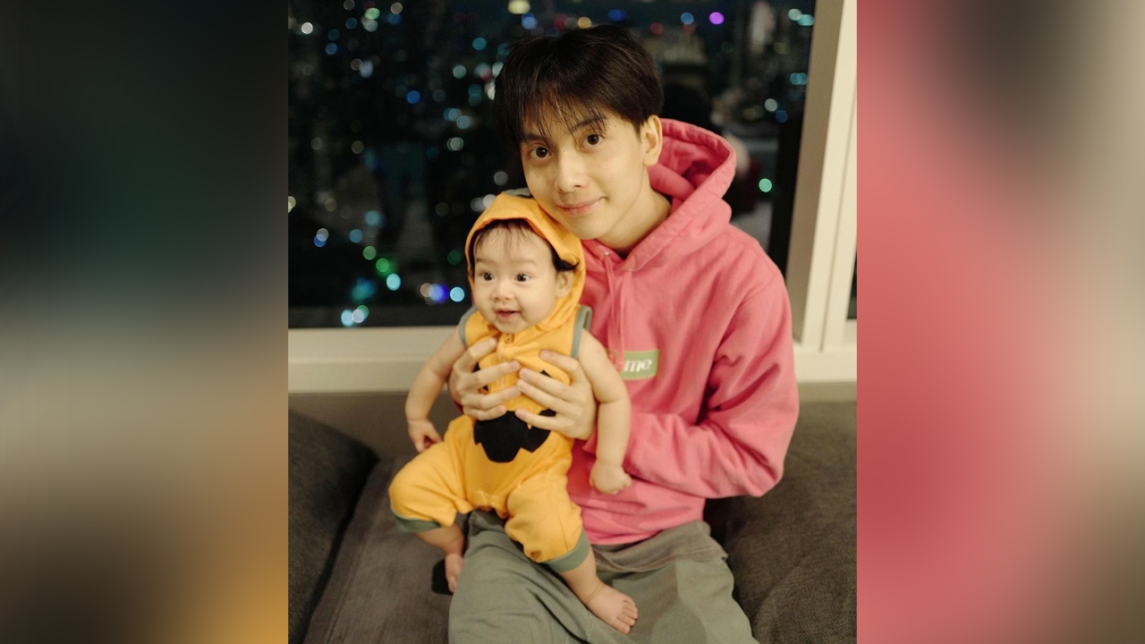 โบ ชญาดา เผยภาพน่ารัก พี่อชิกับน้องนาตาชา บอกลูกชายดูแลน้องให้ดี (คลิป)