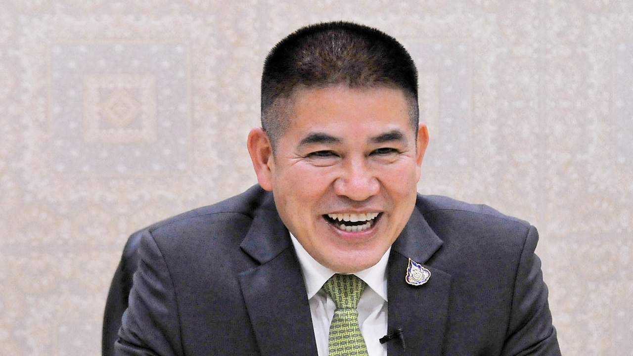 "ธรรมนัส" อยู่ต่อ ป้อมขู่ออก ถ้าทะเลาะไม่เลิก "ชัยวุฒิ" ฉะต้นตอปัญหา