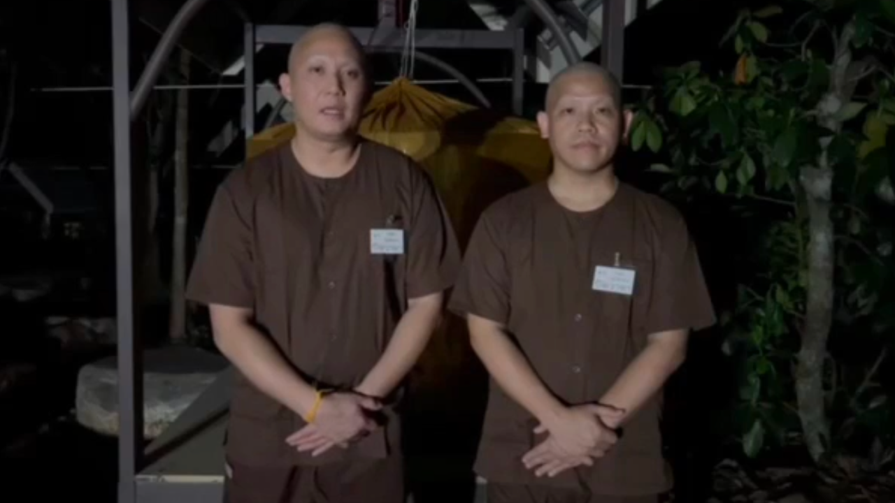 "ปอ-โรเบิร์ต" เผยหลังบวช ยันต้องการถือศีลสร้างบุญให้ "แตงโม" เพื่อนของเรา