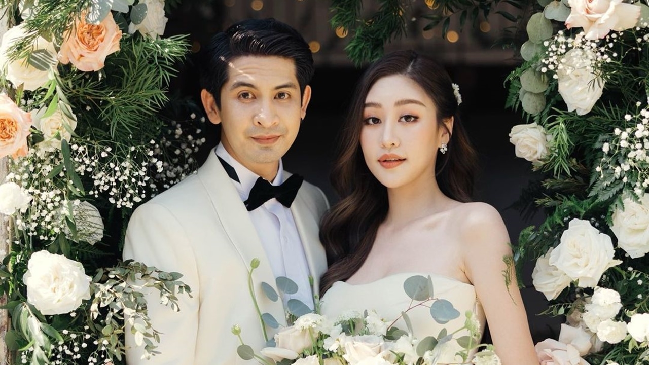 เจ็ท ณัฐพงศ์ ควง แพทตี้ พิมพาภรณ์ วิวาห์เรียบง่าย หลังคบนาน 8 ปี (คลิป)