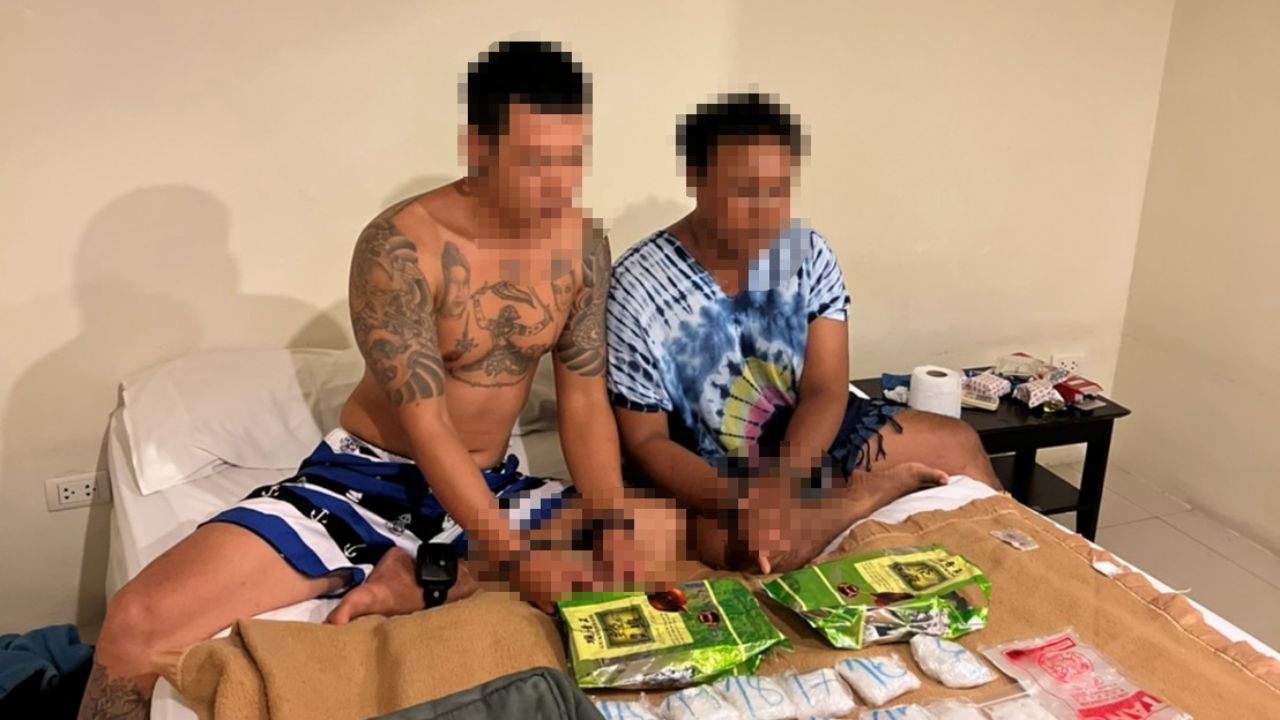 ชุดปราบปรามยาเสพติดภูเก็ต จับผู้ต้องหาแก๊งค้ายาหลายราย ยึดของกลางได้อื้อ