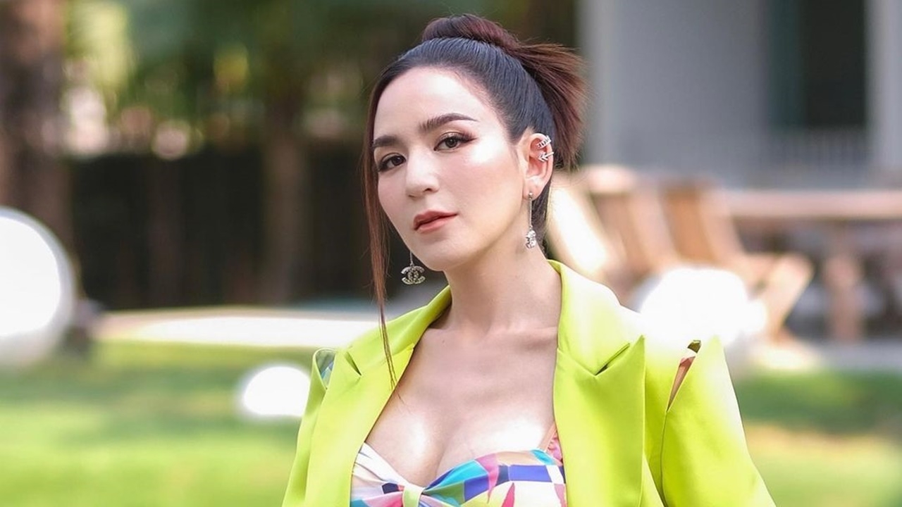 พลอย ชิดจันทร์ โพสต์ขอโทษหลังรีวิวบ้าน 20 ล้าน ชาวเน็ตแห่วิจารณ์เพียบ