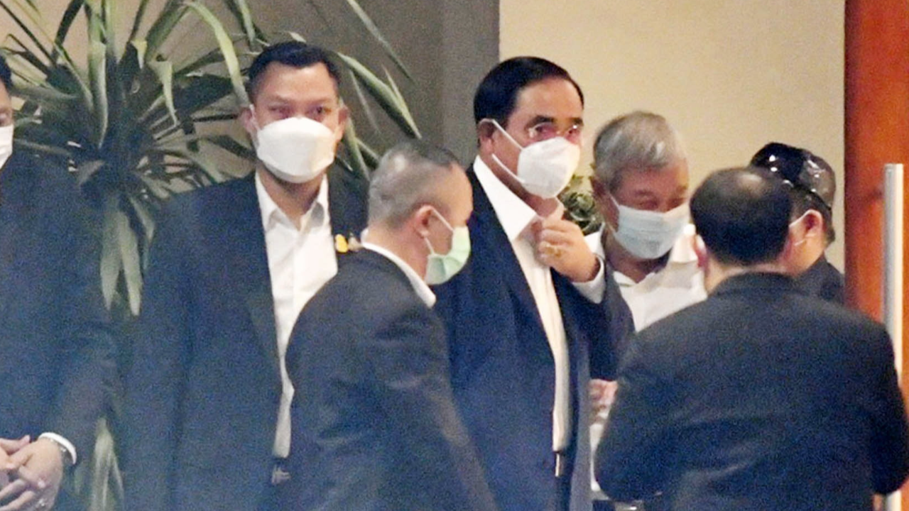 ไม่ต้องการอยู่จนตายคาเก้าอี้ เปรย หากไม่ได้เป็นนายกฯ ต่อก็ต่างคนต่างไป