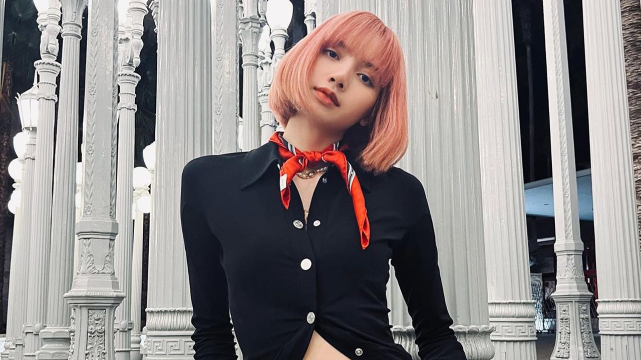 “ลิซ่า แบล็กพิงก์” กลับถึงไทย เบิร์ธเดย์ 27 มี.ค. แฟนๆ กรี๊ด แห่รับแน่น