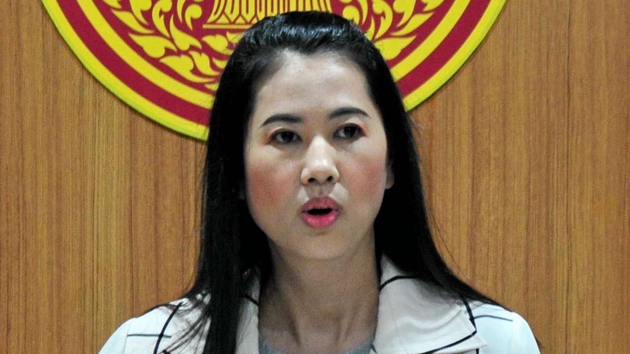 ป.ป.ช.เชือดปารีณา แจ้งทรัพย์สินเท็จ ลุงป้อมเมินอุ๊งอิ๊ง หัวหน้าครอบครัวเพื่อไทย