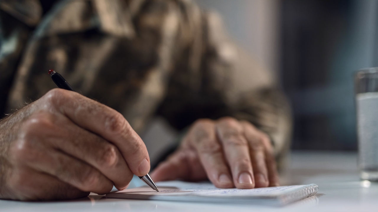 นิยามคำ “ทหาร”