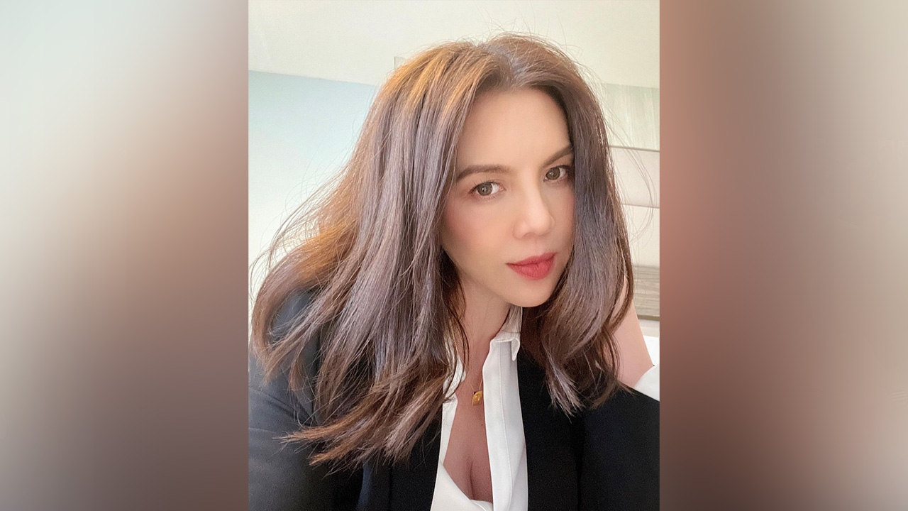 ติ๊นา คริสติน่า ประกาศติดโควิด เข้ารับการรักษาเรียบร้อยแล้ว