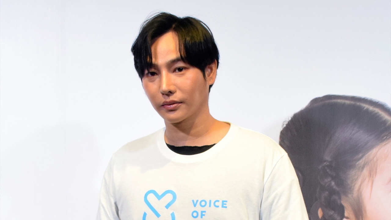 “เป๊ก ผลิตโชค” เร่งฟิตหลังน้ำหนักพุ่ง เล่าชีวิตช่วงโควิดถึงขั้นจับไมค์ซ้อมอยู่บ้าน