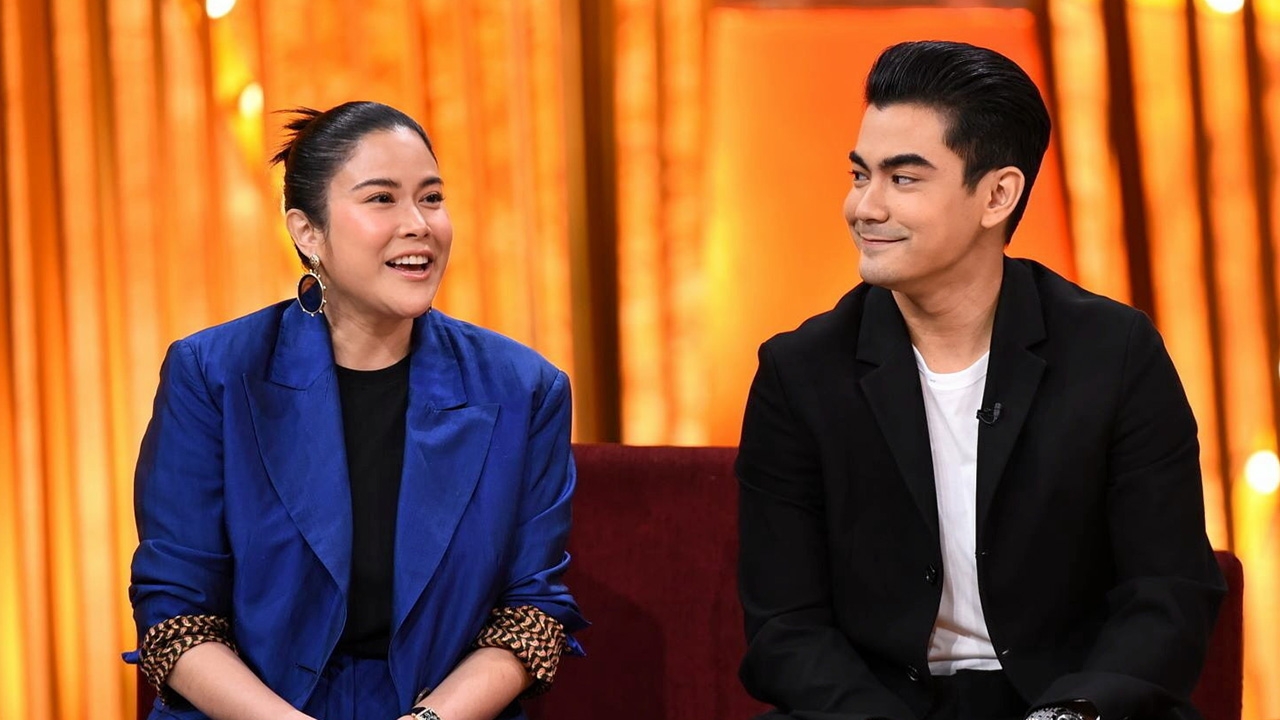 "พลอย-ฌอห์ณ จินดาโชติ" แตกต่างแต่ก็รักกันมาก