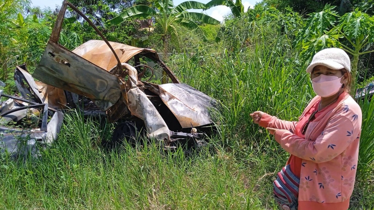 เมีย ตร.สุดหลอน รถชนตอม่อ 4 ศพถูกลากไว้ข้างบ้าน มีเสียงประหลาดทุกคืน