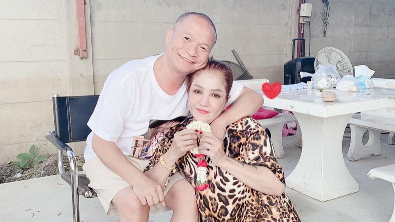 หม่ำ จ๊กมก เผยรายได้เมียทำยูทูบต่อเดือน ขนาดถ่ายง่ายๆ ใช้แค่มือถือ 