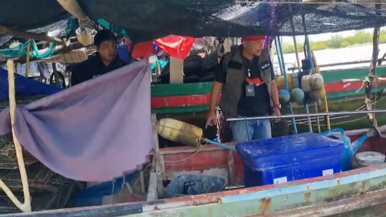 ตร.ไขคดีจากหินถ่วง จับน้าฆ่าหลานชายโยนศพทิ้งทะเลเมืองคอน ปมทะเลาะกัน