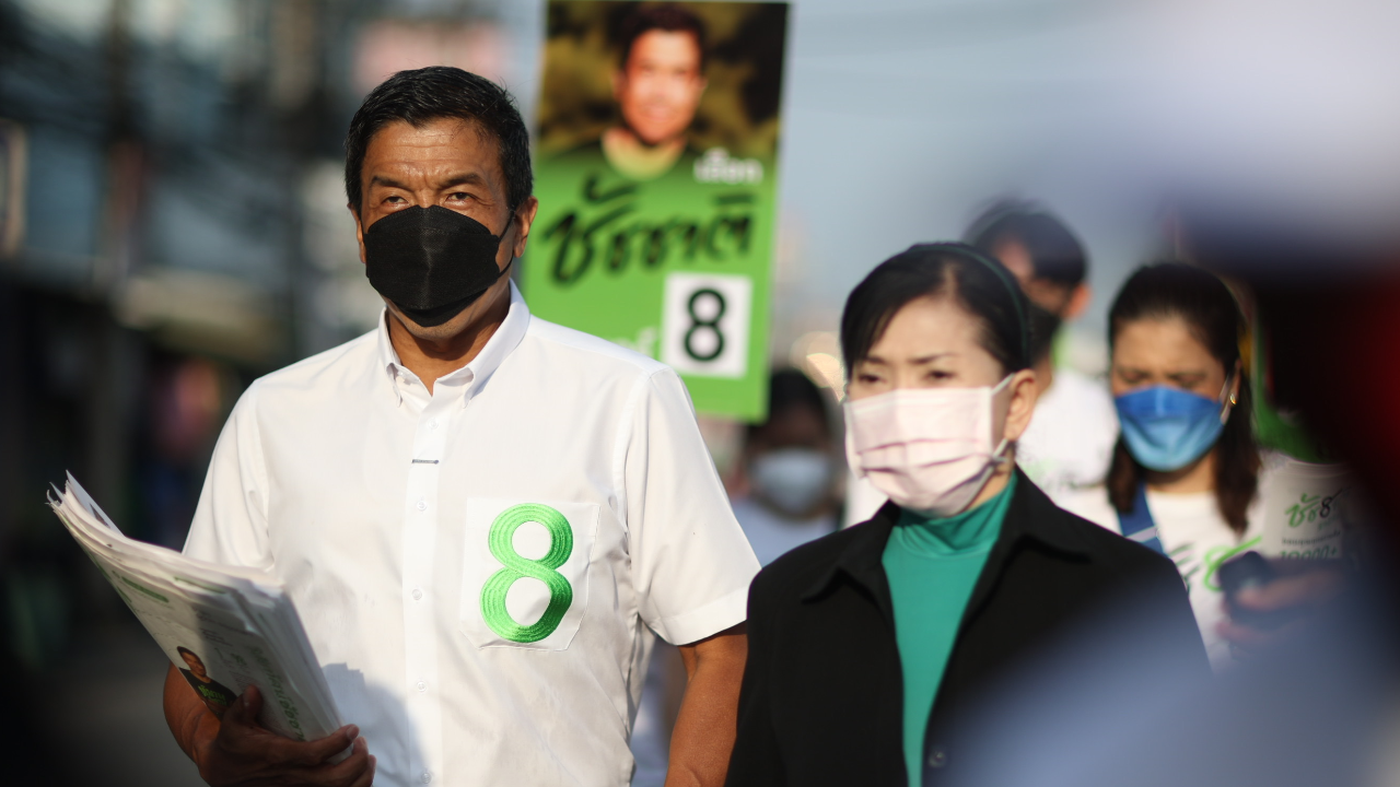 “ชัชชาติ” ย้ำนโยบาย “โปร่งใส ไม่ส่วย ไม่เส้น” 100 วันแรกเห็นการเปลี่ยนแปลงทำได้แน่