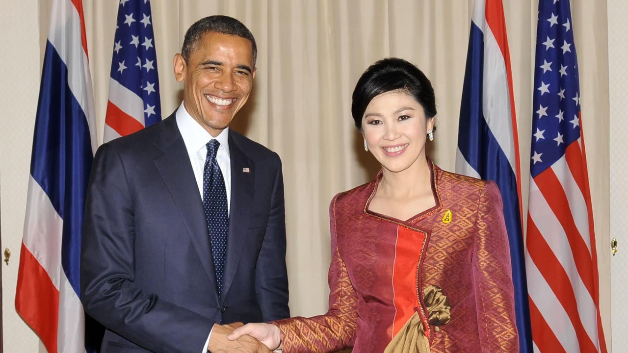 “ยิ่งลักษณ์” ขอบคุณ “พี่โทนี่” พูดชัด Soft Power ย้อนภาพสวมผ้าไทยพบผู้นำ