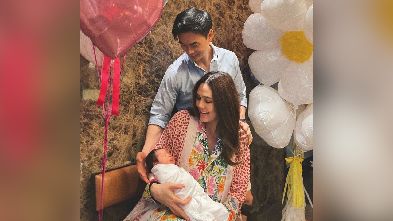 เผยภาพ น้องแอบิเกล ลูกสาว ชมพู่ อารยา ครั้งแรก น่ารักน่าเอ็นดู