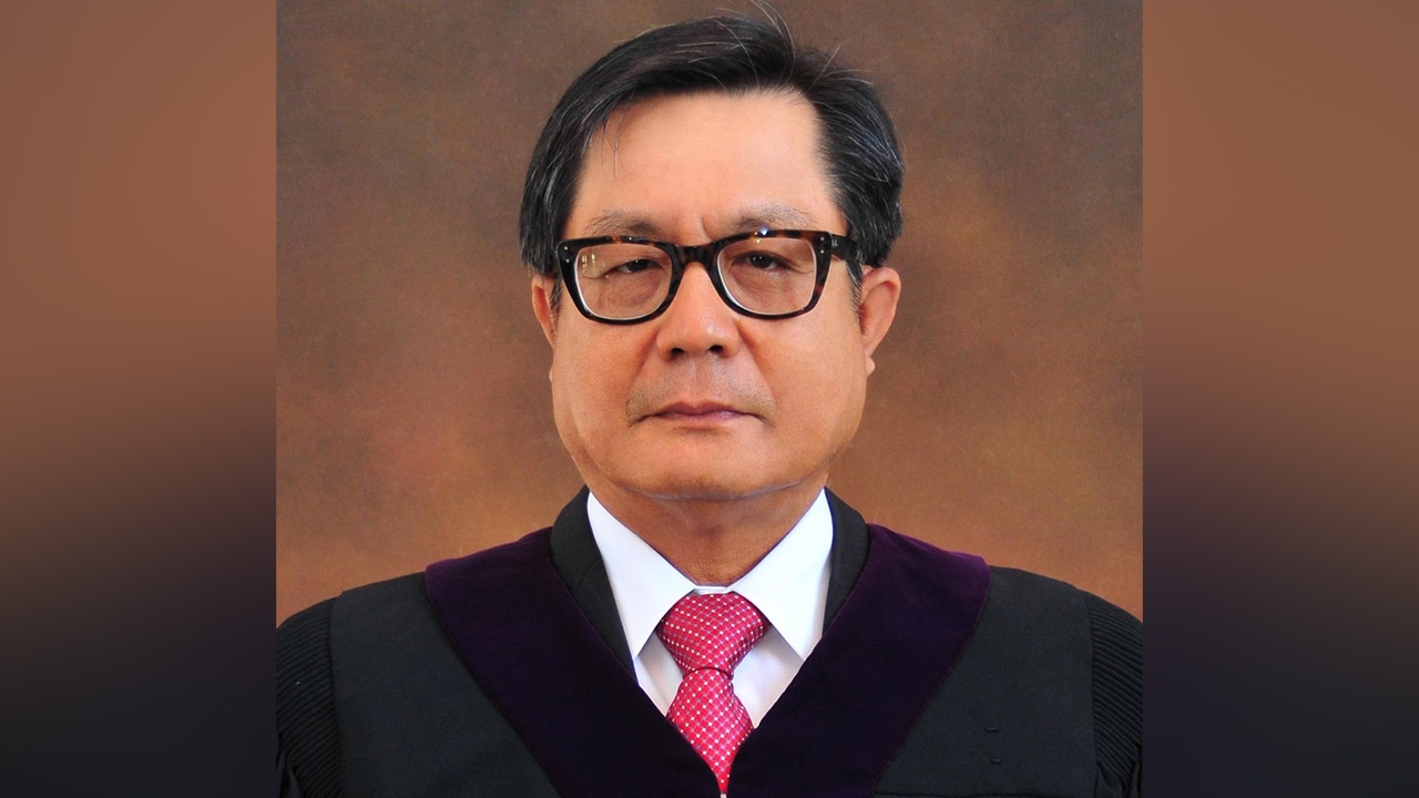 มติ ก.ศป.เลือก “วรพจน์ วิศรุตพิชญ์” นั่งประธานศาลปกครองสูงสุด คนใหม่