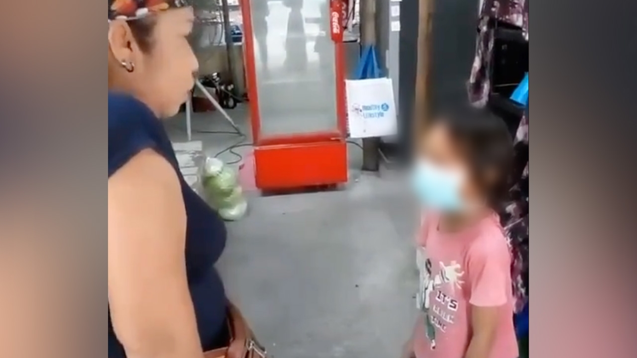 สงสาร หนูน้อย 6 ขวบ ขอน้ำซุปร้านก๋วยเตี๋ยวให้ครอบครัว 5 ชีวิตคลุกข้าวกิน