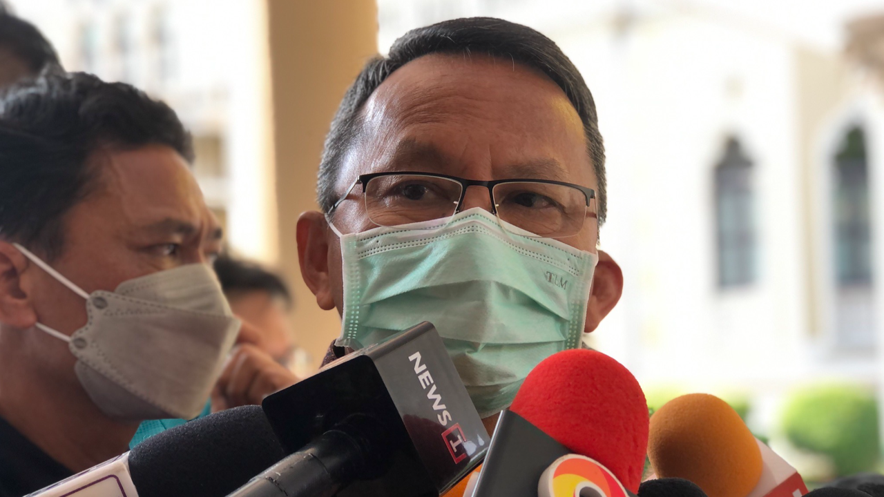 "สมศักดิ์" ชี้ไม่อยากให้การเมืองไปยุ่งคดีแตงโม โยนฝ่ายประจำพูดทางเดียวกันสับสน