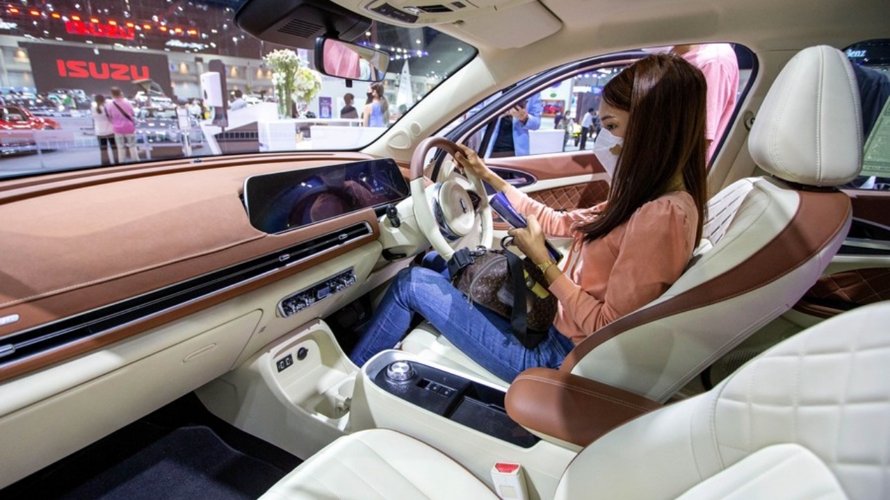  ยอดผลิต-ขาย ‘ยานยนต์พลังงานใหม่’ จีน สวนกระแส 2 เดือนแรก พุ่ง 1.6 เท่า 