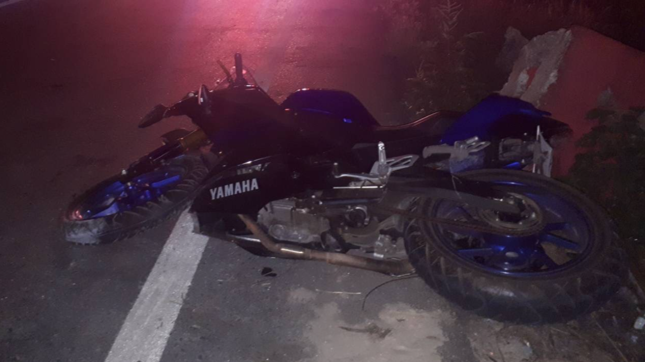 หนุ่มมาสอบนายสิบที่โคราช ขากลับควบ จยย.คว่ำ-กะโหลกแตก เป็นศพสยองคาถนน