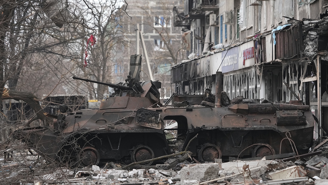 สงครามยูเครน ผ่าน 1 เดือนแรก ปูตินเสียทหารแล้ว 20 กองพัน ยังไร้วี่แววชนะ