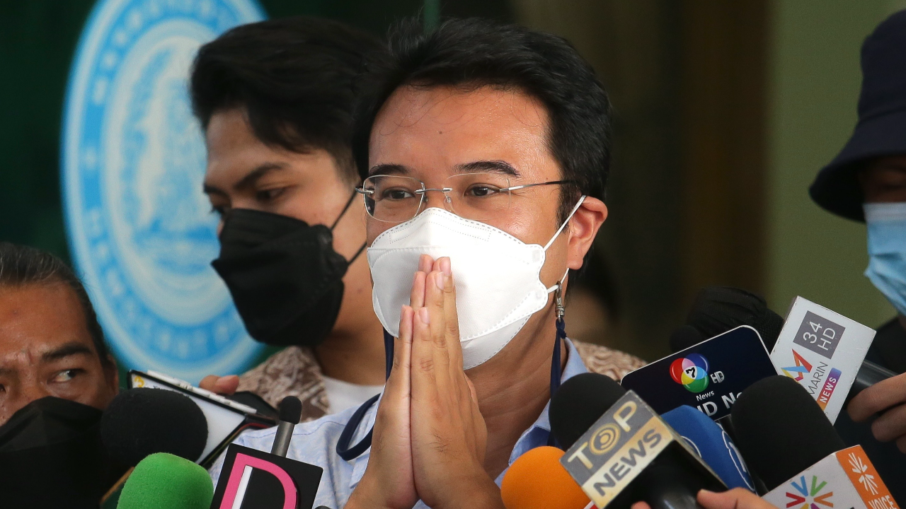 "ปริญญ์" ประกาศลาออกทุกตำแหน่งใน ปชป. รับเจอสาว 18 จริง ปัดนัดอยู่กันสองต่อสอง