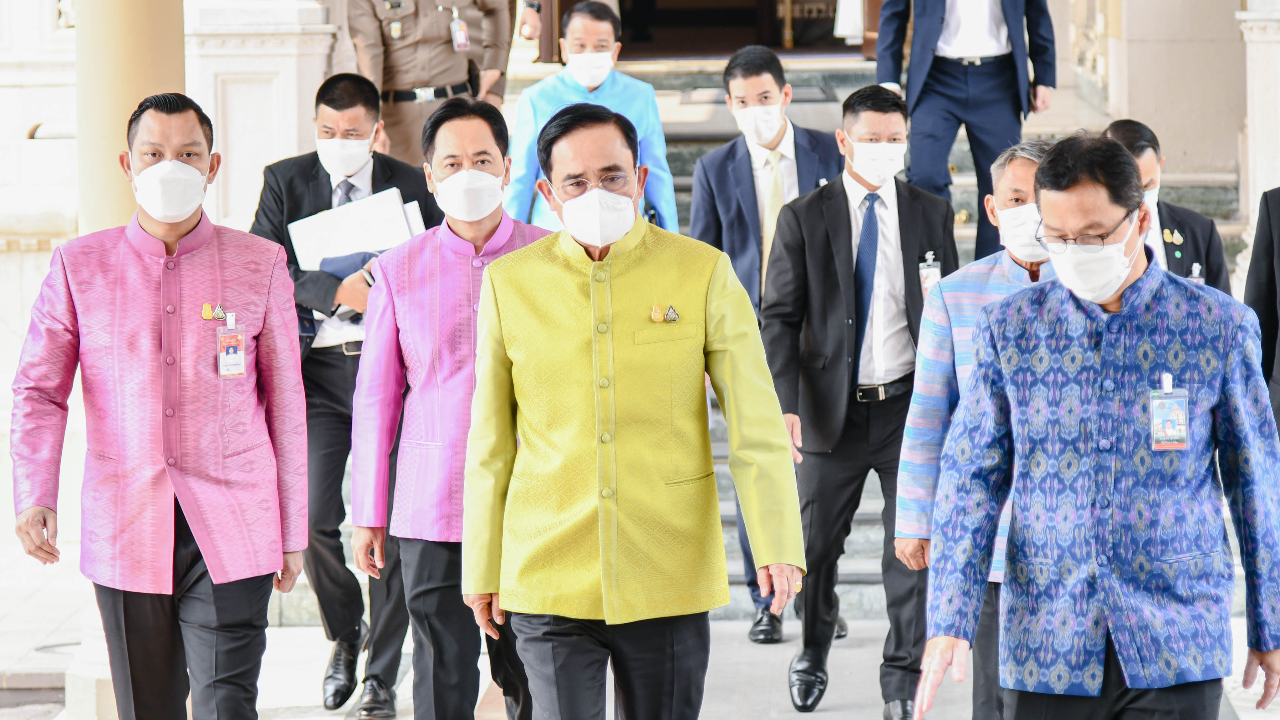 นายกฯ พูดในครม. "อภัยโทษ" ต้องรับโทษก่อน 1 ใน 3 ก่อนขออภัยโทษ