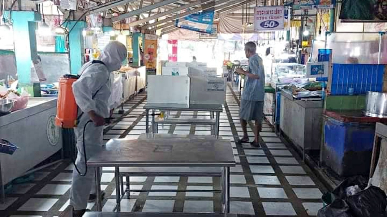 กทม. กำชับมาตรการป้องกัน "โควิด-19" เข้มงวดตลาด-ร้านอาหาร อย่างต่อเนื่อง