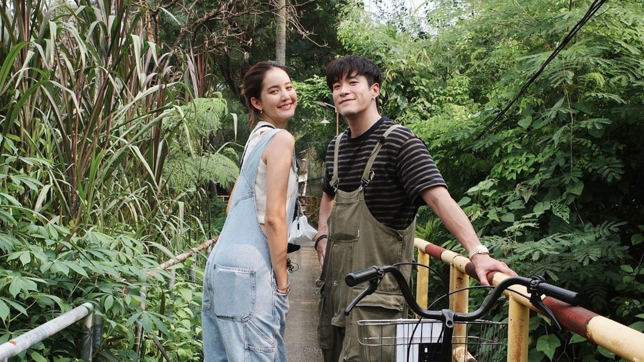 อาเล็ก ธีรเดช ยิ้มหน้าบาน โบว์ เมลดา ทำอาหารให้แฟนทานครั้งแรก 