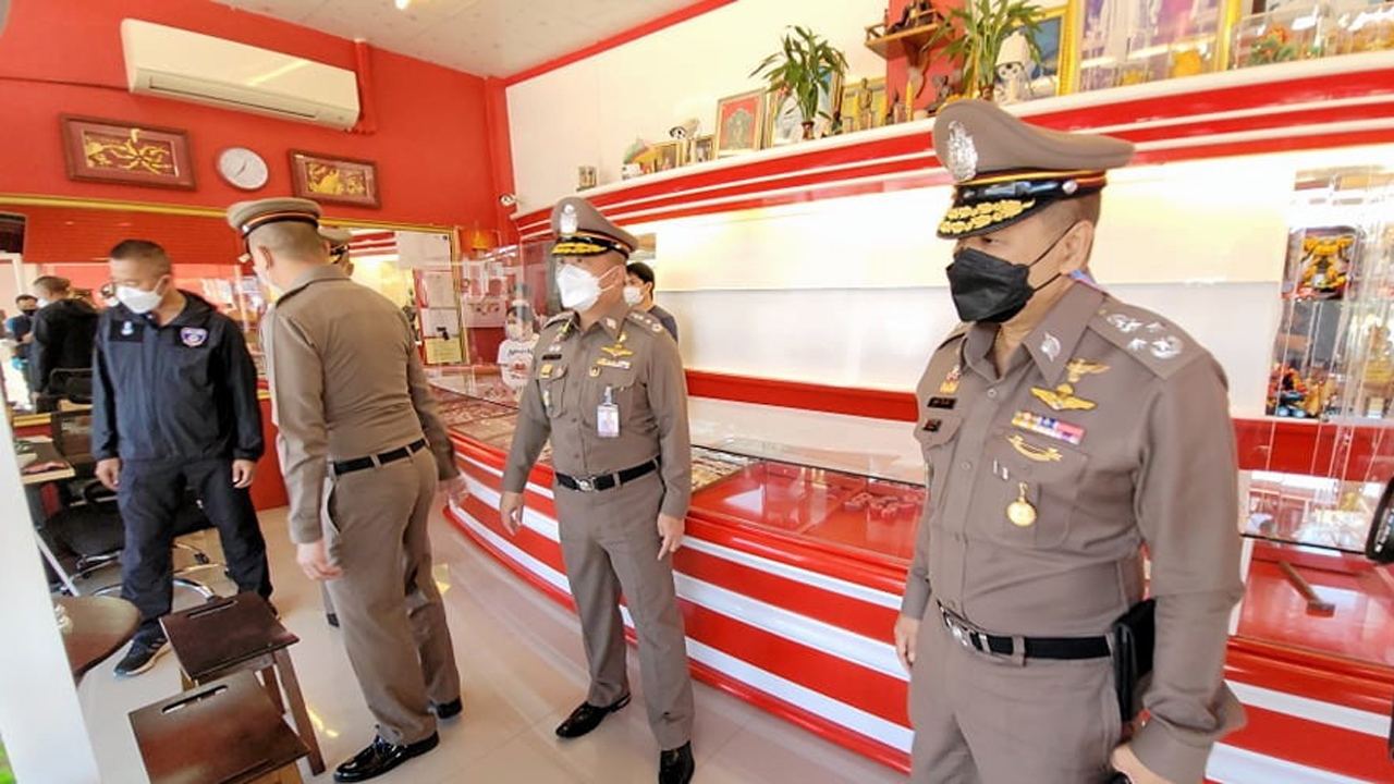 ล่า 3 โจรชาวเขา ปล้นทองข้ามพม่า บิ๊กใหม่คุมเกม ดมกลิ่นริมเมย ทิ้งรถกระบะไว้