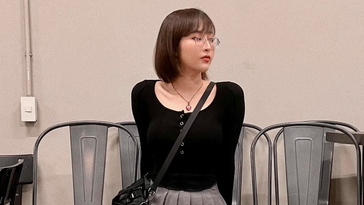 "เดียร์ลอง" แจงมาเที่ยวพักผ่อนที่ "เนเธอร์แลนด์" ยันยังไม่ได้ย้ายประเทศถาวร