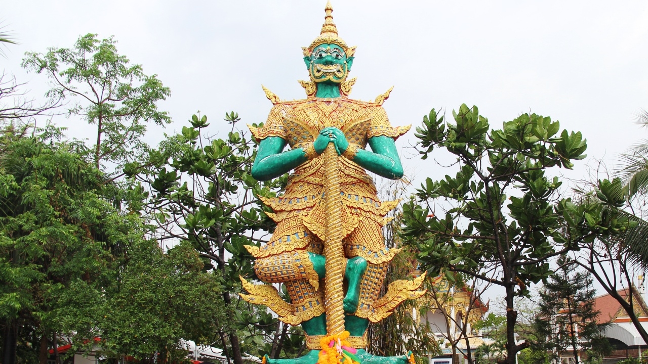 คอหวยมาแก้บน ท้าวเวสสุวรรณโณ 3 ขา หลังได้โชคตรงๆ ไม่ลืม "เลขเด็ด" งวดนี้