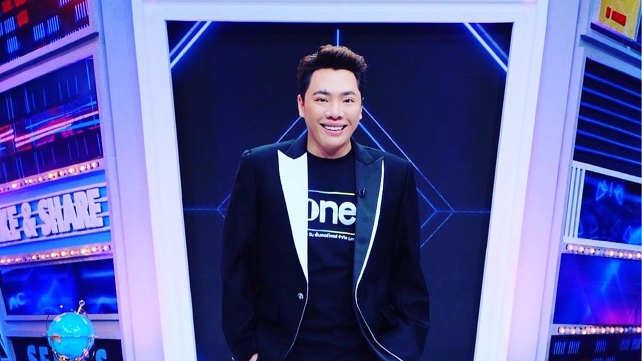 มดดำ คชาภา รู้จักดีนิสัยพระเอกดังด่านักข่าว "ถามเหี้-นะ" กลางลานจอดรถ