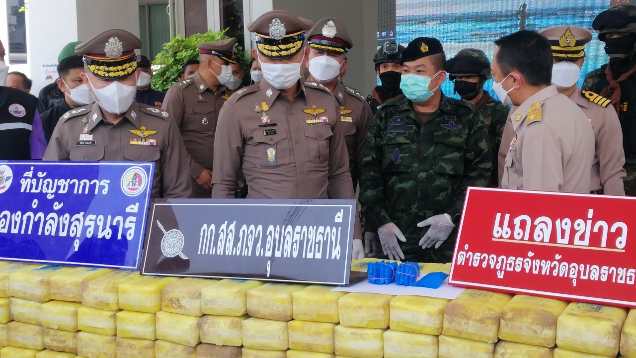 ตร.อุบลฯ สกัดจับยาบ้า 5.9 ล้านเม็ด พร้อม 2 ผู้ต้องหา มุ่งหน้านำส่งโคราช