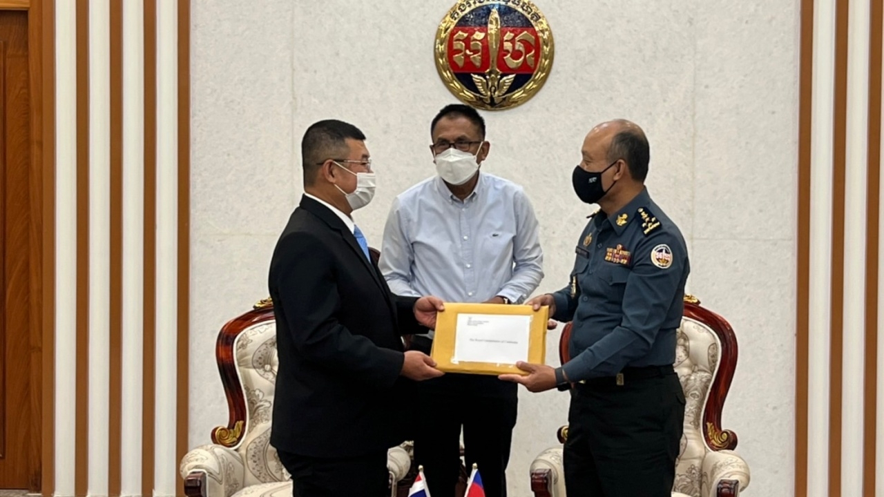 "บิ๊กเด่น" บินด่วนกัมพูชา ปฏิบัติการลากแก๊งคอลเซ็นเตอร์ หลังได้ไฟเขียว