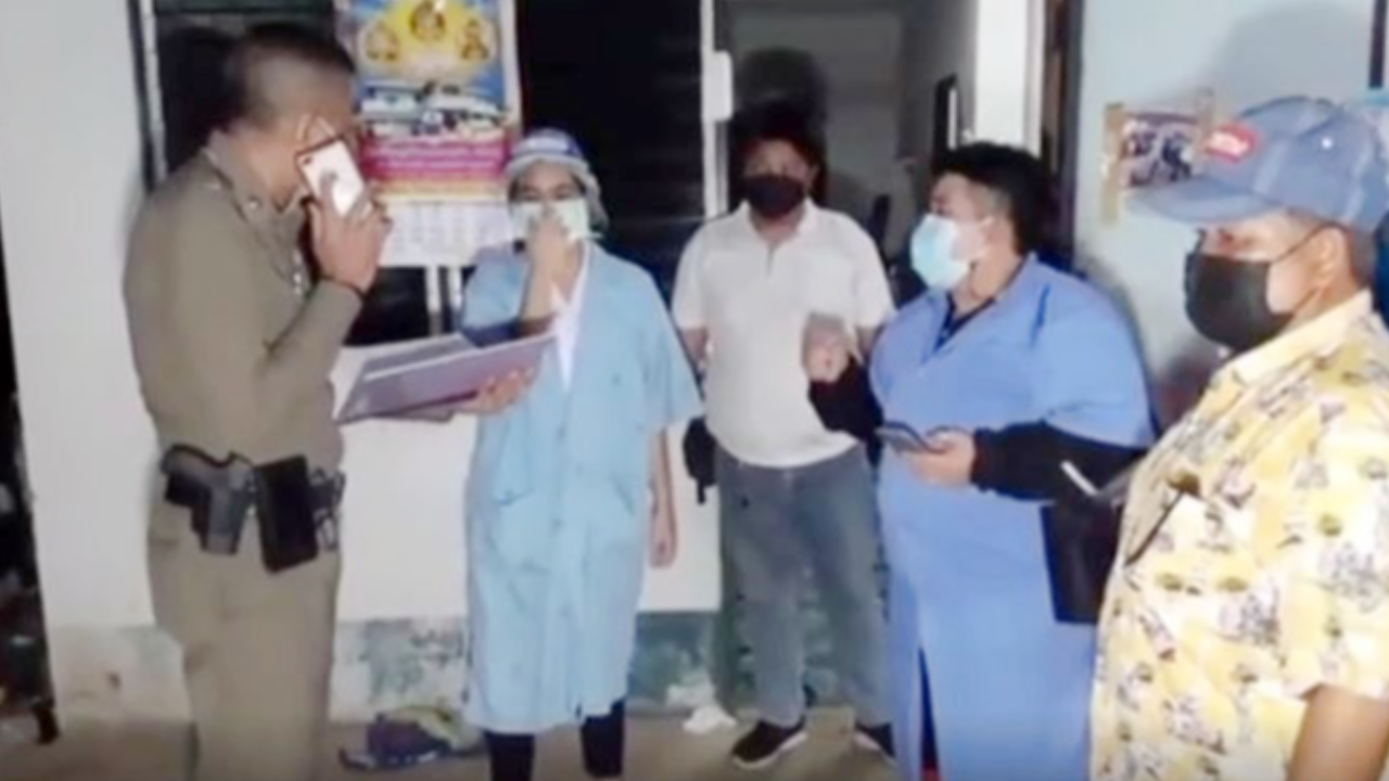 ลุงป่วยอัลไซเมอร์ ซดนมหลานเกือบ 20 กล่อง หลังกินข้าว จุก-ช็อกดับสลด