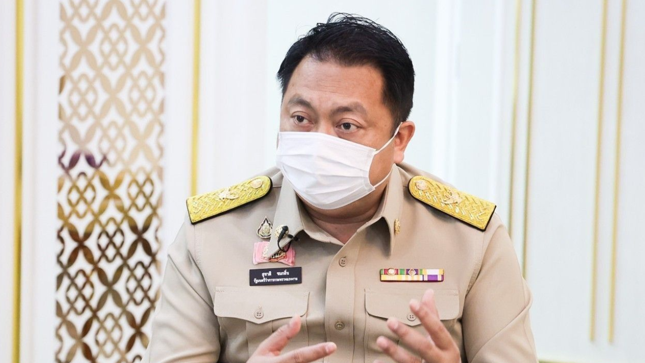 "สุชาติ" โพสต์ฯแรง "หมาไม่เคยทิ้งเจ้าของ ถ้าไม่ถูกทิ้งปล่อยวัด"