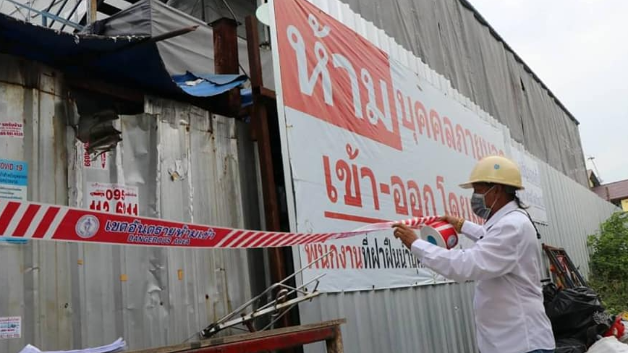 หลักสี่ปิดแคมป์คนงานซอยยายผล อย่างน้อย 10 วัน พบโควิดเฉียด 300 ราย